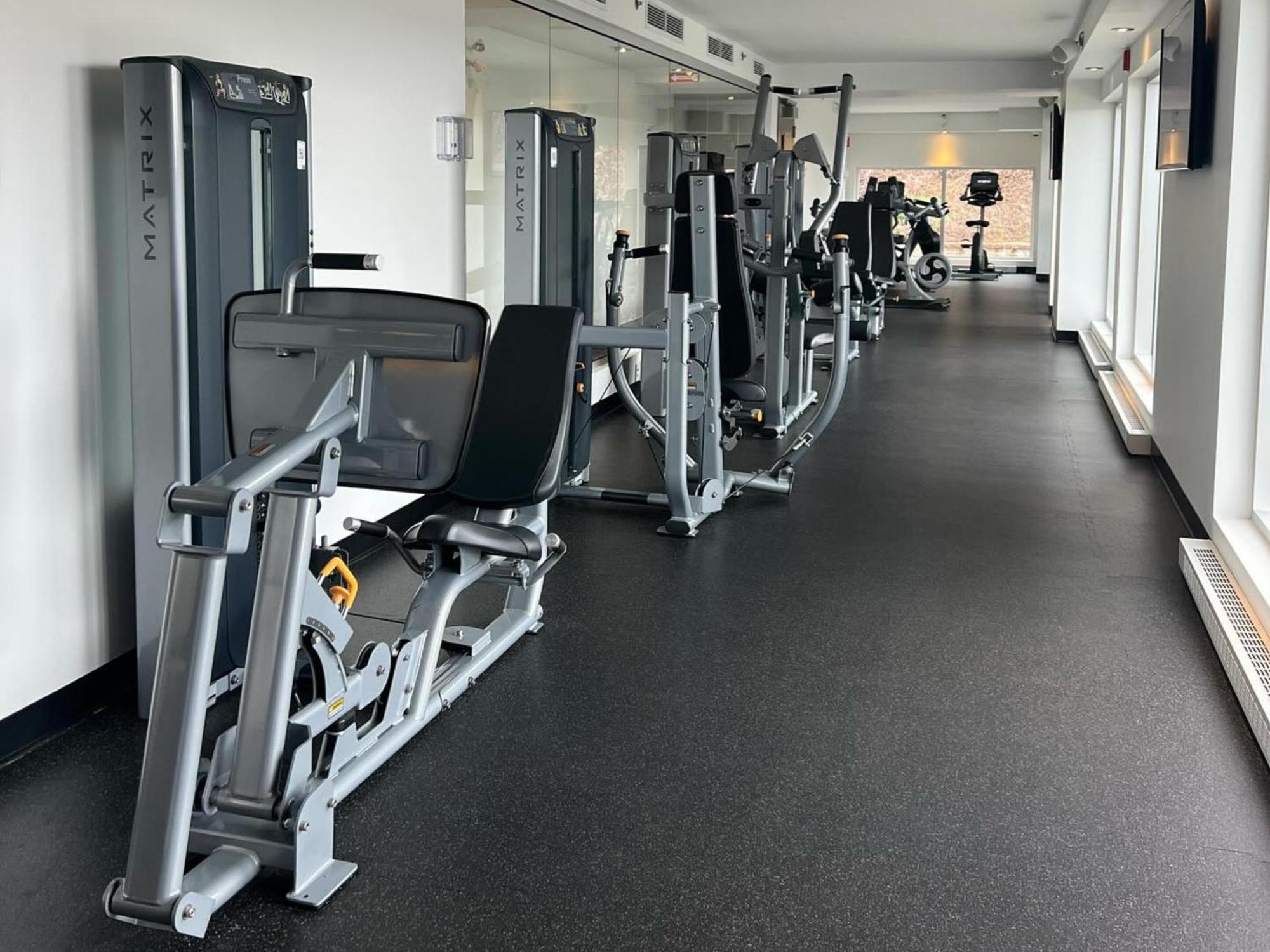 Otl Gouverneur Sherbrooke Exteriör bild The gym at the 2018 European Championships